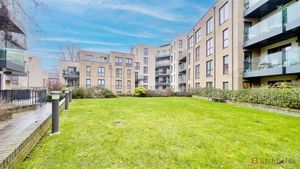 gardens- click for photo gallery